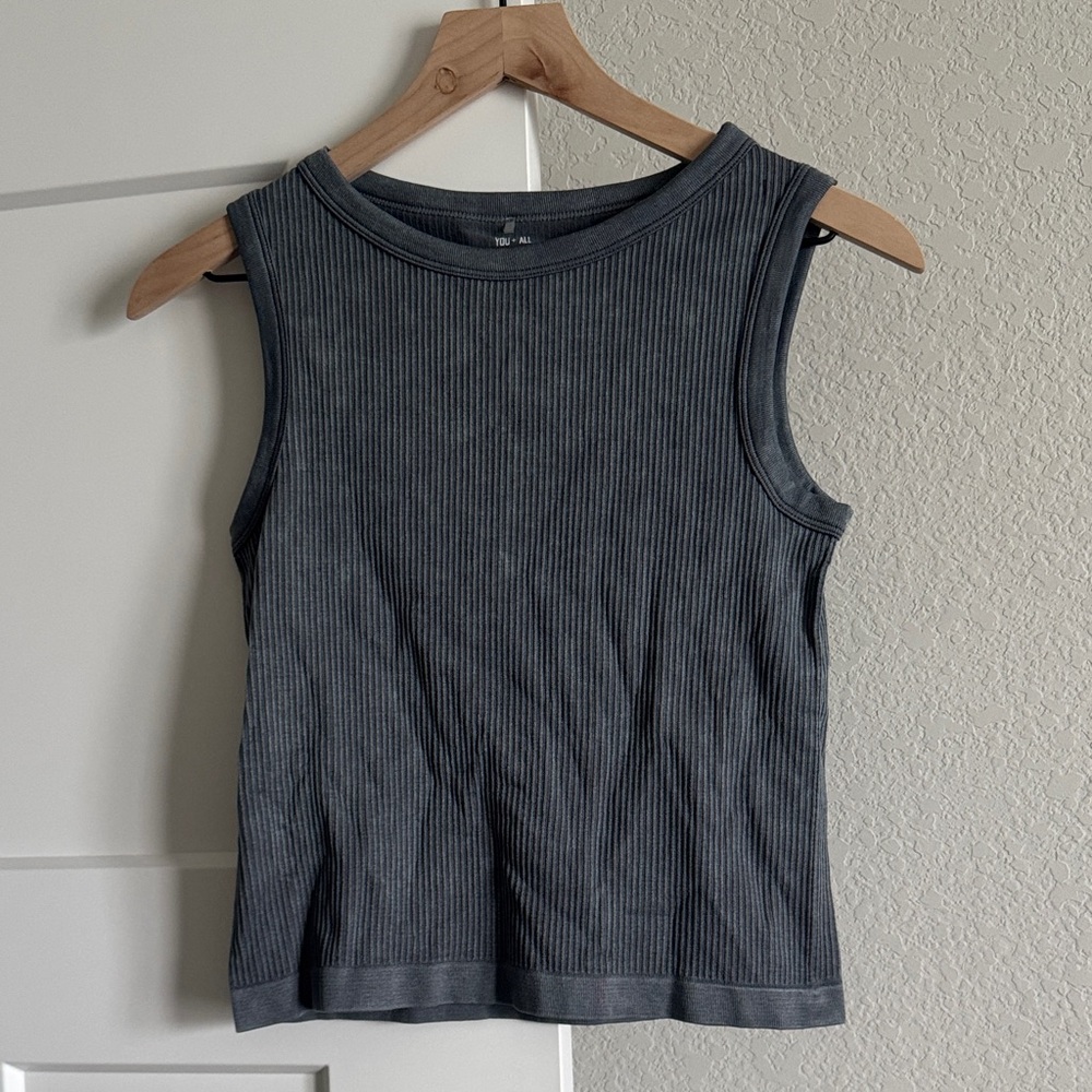 Women's Charcoal Ribbed Crop Top